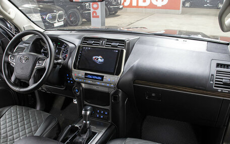 Toyota Land Cruiser Prado 150 рестайлинг 2, 2021 год, 6 149 000 рублей, 11 фотография