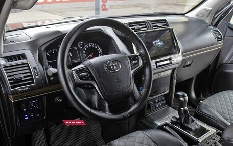 Toyota Land Cruiser Prado 150 рестайлинг 2, 2021 год, 6 149 000 рублей, 16 фотография