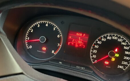 Volkswagen Polo VI (EU Market), 2012 год, 630 000 рублей, 31 фотография