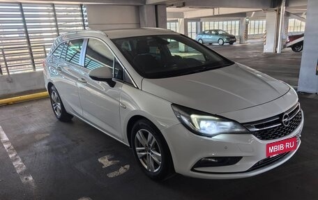 Opel Astra K, 2016 год, 990 000 рублей, 5 фотография