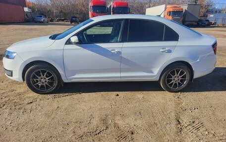 Skoda Rapid I, 2018 год, 800 000 рублей, 3 фотография