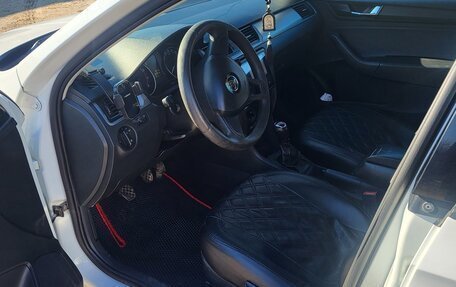 Skoda Rapid I, 2018 год, 800 000 рублей, 9 фотография