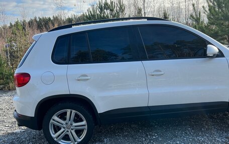 Volkswagen Tiguan I, 2011 год, 1 400 000 рублей, 6 фотография