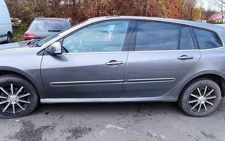 Renault Laguna III рестайлинг, 2009 год, 730 000 рублей, 1 фотография