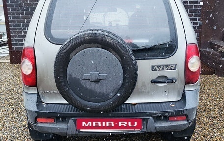 Chevrolet Niva I рестайлинг, 2011 год, 620 000 рублей, 18 фотография