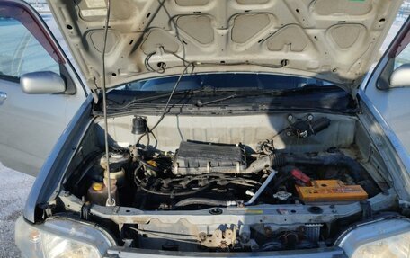 Nissan Cube II, 2001 год, 265 000 рублей, 6 фотография