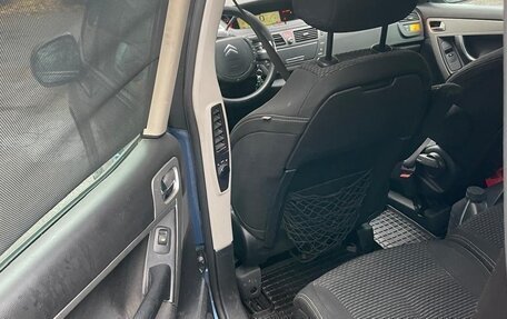 Citroen C4 Picasso II рестайлинг, 2010 год, 290 000 рублей, 13 фотография