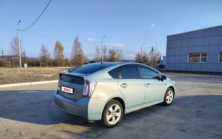 Toyota Prius, 2013 год, 1 050 000 рублей, 5 фотография