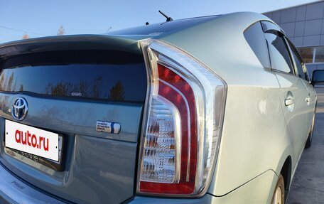 Toyota Prius, 2013 год, 1 050 000 рублей, 20 фотография