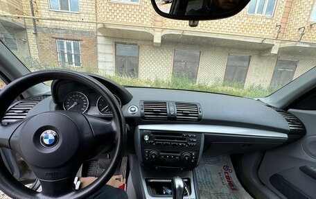 BMW 1 серия, 2005 год, 550 000 рублей, 10 фотография