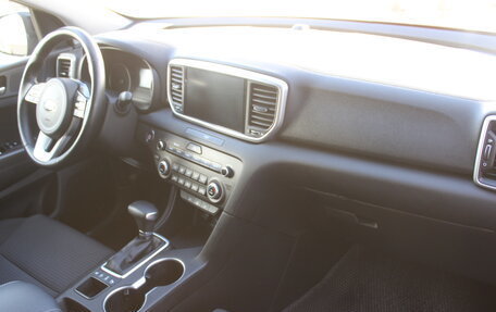 KIA Sportage IV рестайлинг, 2021 год, 2 565 000 рублей, 11 фотография