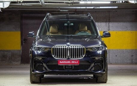 BMW X7, 2021 год, 8 350 000 рублей, 1 фотография