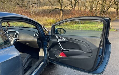 Opel Astra J, 2013 год, 850 000 рублей, 7 фотография