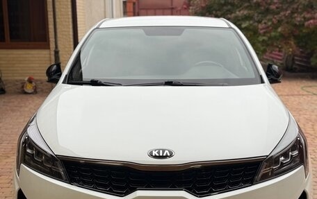 KIA Rio IV, 2020 год, 1 870 000 рублей, 2 фотография