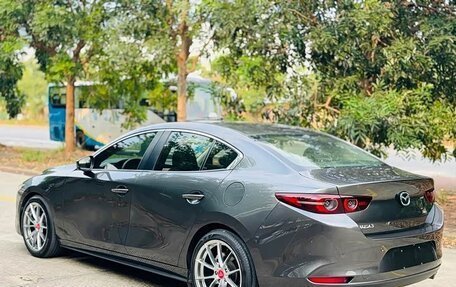 Mazda 3, 2021 год, 1 825 000 рублей, 4 фотография