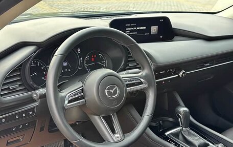 Mazda 3, 2021 год, 1 825 000 рублей, 15 фотография