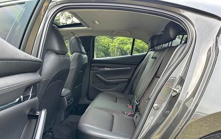 Mazda 3, 2021 год, 1 825 000 рублей, 17 фотография