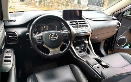 Lexus NX I, 2018 год, 3 500 000 рублей, 9 фотография