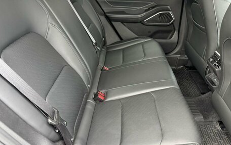 Geely Emgrand, 2024 год, 2 400 000 рублей, 11 фотография