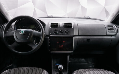 Skoda Fabia II, 2010 год, 565 000 рублей, 11 фотография