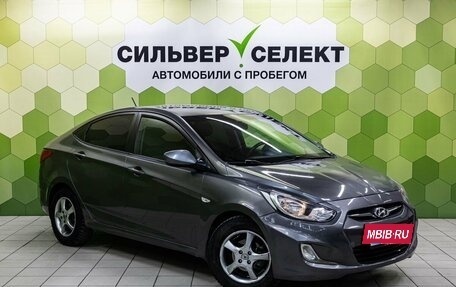 Hyundai Solaris II рестайлинг, 2011 год, 750 000 рублей, 5 фотография