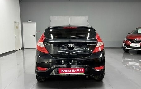 Hyundai Solaris II рестайлинг, 2012 год, 630 000 рублей, 4 фотография