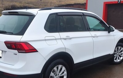 Volkswagen Tiguan II, 2018 год, 1 900 000 рублей, 1 фотография