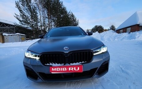 BMW 5 серия, 2022 год, 7 200 000 рублей, 9 фотография