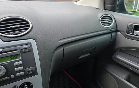 Ford Focus II рестайлинг, 2005 год, 380 000 рублей, 9 фотография