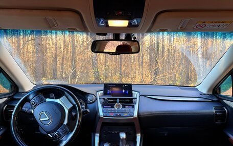 Lexus NX I, 2017 год, 2 600 000 рублей, 7 фотография
