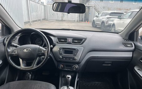 KIA Rio III рестайлинг, 2012 год, 745 000 рублей, 10 фотография