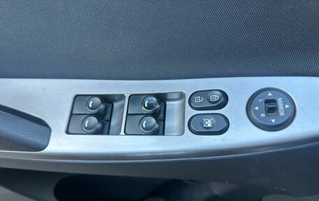 Hyundai Solaris II рестайлинг, 2015 год, 899 000 рублей, 14 фотография