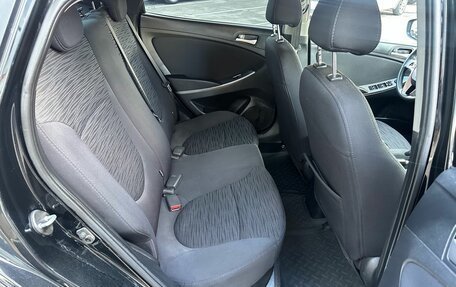 Hyundai Solaris II рестайлинг, 2015 год, 899 000 рублей, 13 фотография