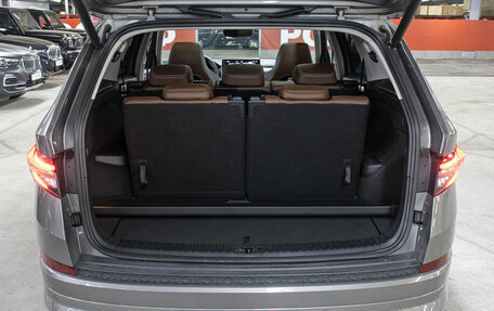 Skoda Kodiaq I, 2023 год, 4 498 000 рублей, 11 фотография