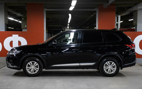 Mitsubishi Outlander III рестайлинг 3, 2019 год, 1 949 000 рублей, 8 фотография