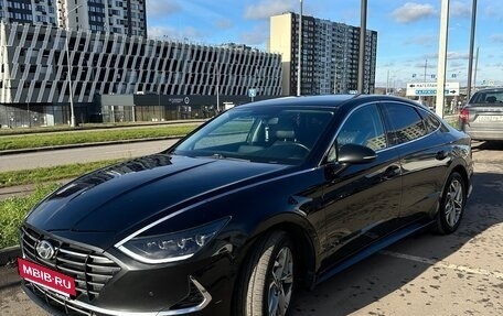 Hyundai Sonata VIII, 2020 год, 2 250 000 рублей, 2 фотография