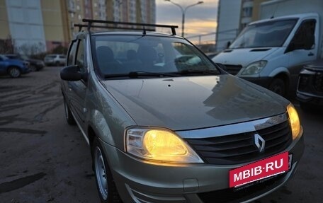 Renault Logan I, 2010 год, 630 000 рублей, 4 фотография