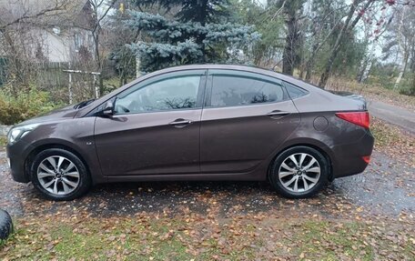 Hyundai Solaris II рестайлинг, 2015 год, 1 160 000 рублей, 5 фотография