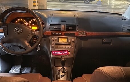 Toyota Avensis III рестайлинг, 2007 год, 885 000 рублей, 3 фотография