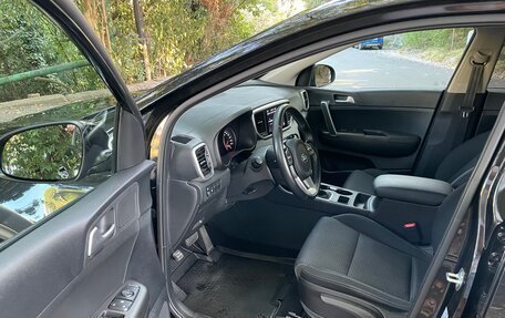 KIA Sportage IV рестайлинг, 2021 год, 2 500 000 рублей, 5 фотография