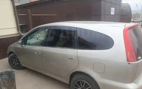 Honda Stream I рестайлинг, 2002 год, 500 000 рублей, 1 фотография