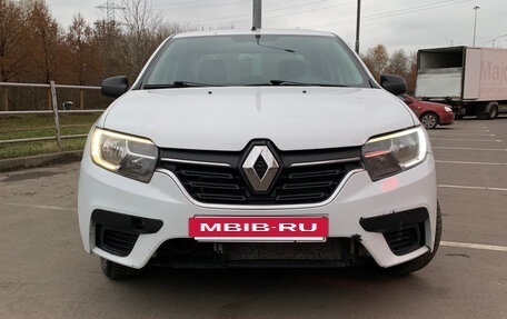 Renault Logan II, 2019 год, 390 000 рублей, 2 фотография