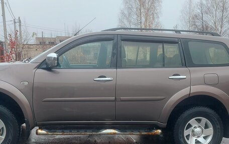 Mitsubishi Pajero Sport II рестайлинг, 2011 год, 1 600 000 рублей, 8 фотография