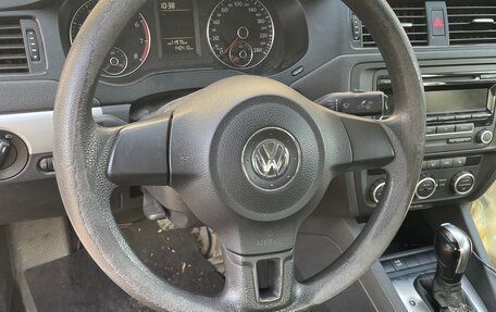 Volkswagen Jetta VI, 2012 год, 1 100 000 рублей, 6 фотография