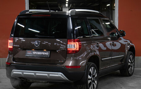 Skoda Yeti I рестайлинг, 2015 год, 1 698 000 рублей, 5 фотография