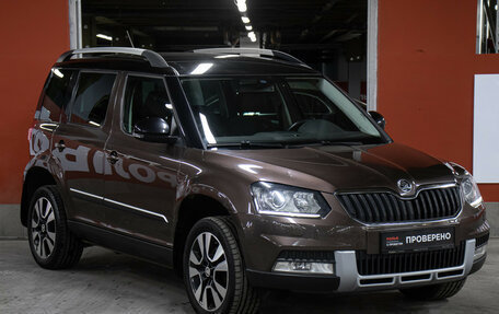 Skoda Yeti I рестайлинг, 2015 год, 1 698 000 рублей, 3 фотография