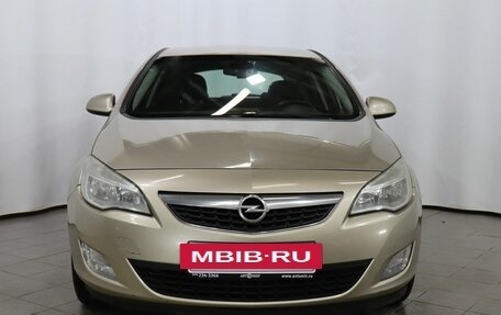 Opel Astra J, 2011 год, 790 000 рублей, 2 фотография