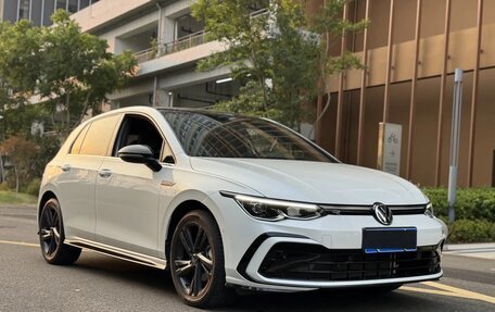 Volkswagen Golf VIII, 2022 год, 1 800 000 рублей, 3 фотография