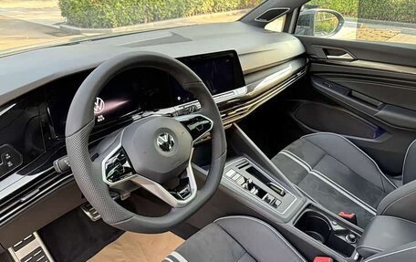 Volkswagen Golf VIII, 2022 год, 2 130 000 рублей, 9 фотография