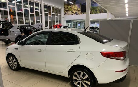 KIA Rio III рестайлинг, 2016 год, 1 110 000 рублей, 6 фотография